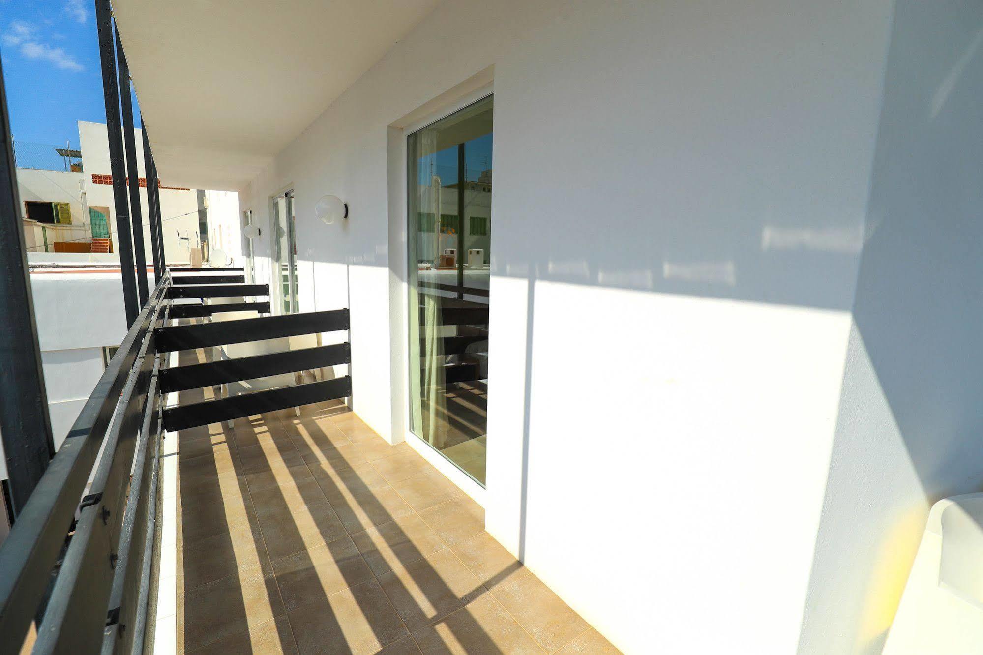 Es Mitjorn Hotel Σαν Αντόνιο Εξωτερικό φωτογραφία