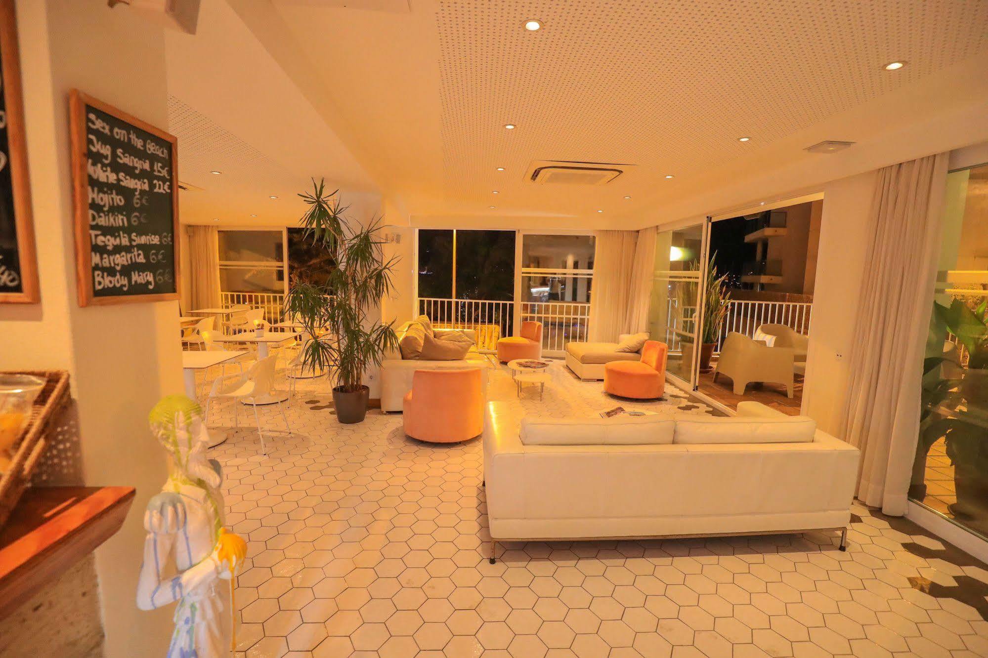 Es Mitjorn Hotel Σαν Αντόνιο Εξωτερικό φωτογραφία